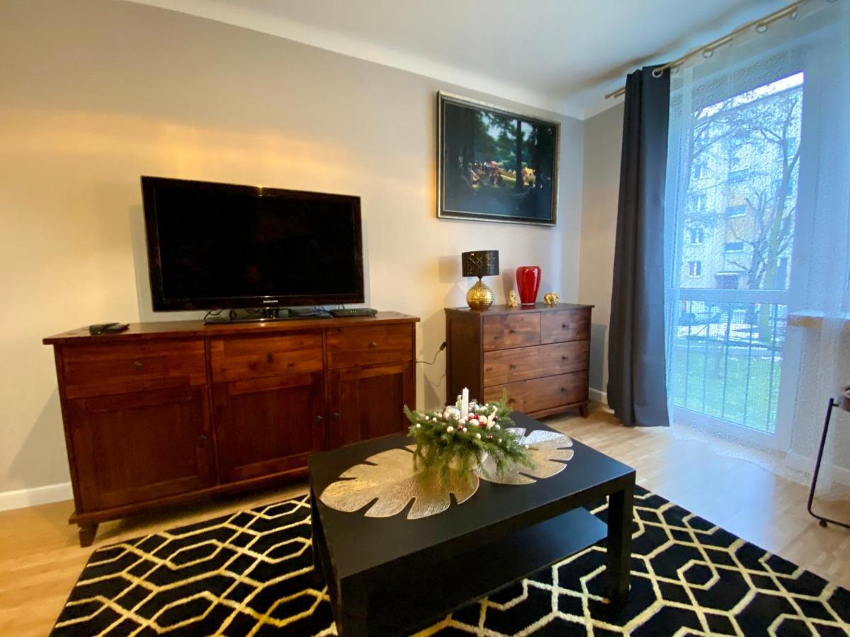 Apartament Golden Studio Mielec Bagian luar foto